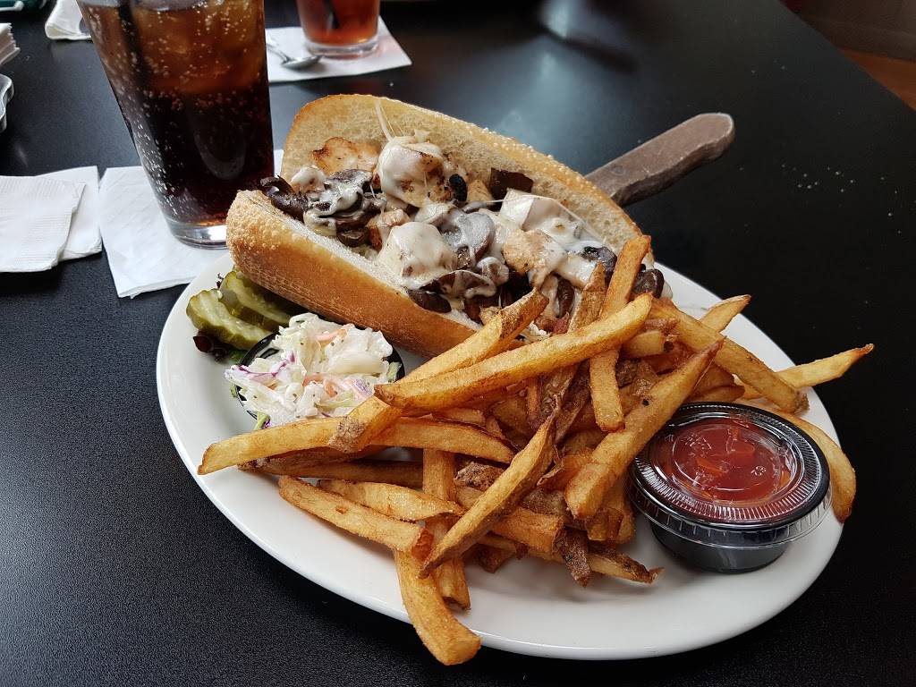 The Paddock on Market | restaurant | 3406 E Market St, York, PA 17402, USA | 7177557300 OR +1 717-755-7300