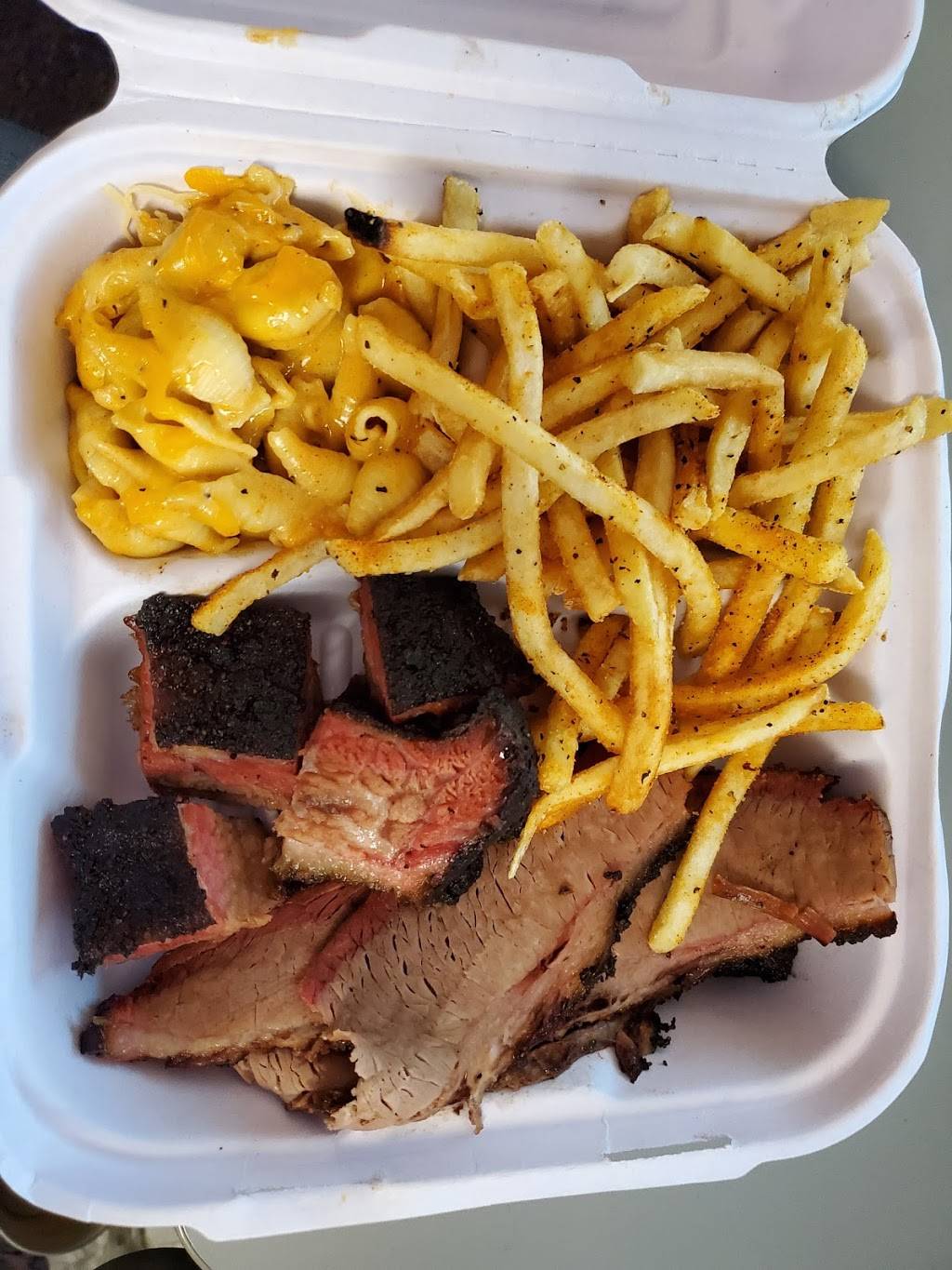 Rolling Smoke BBQ | restaurant | 7470 S University Blvd, Centennial, CO 80122, USA | 3032214093 OR +1 303-221-4093