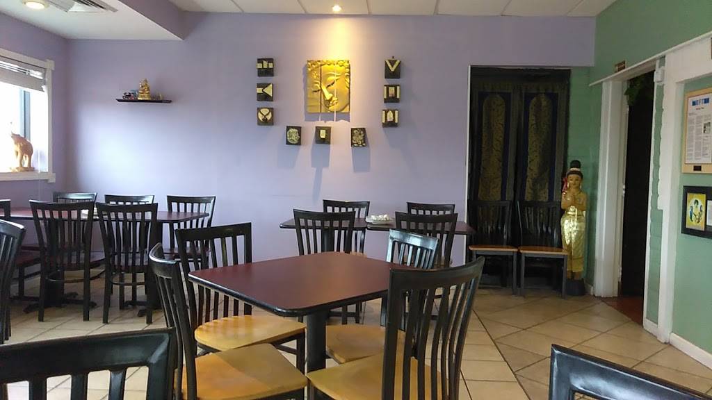 Simply Thai Restaurant | restaurant | 2470 US-67, Florissant, MO 63033, USA | 3149212179 OR +1 314-921-2179