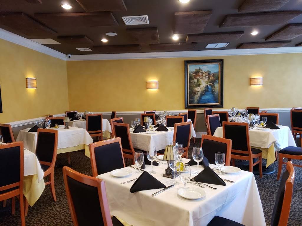 Ristorante Castello | restaurant | 721 W Skippack Pike, Blue Bell, PA 19422, USA | 2152839500 OR +1 215-283-9500