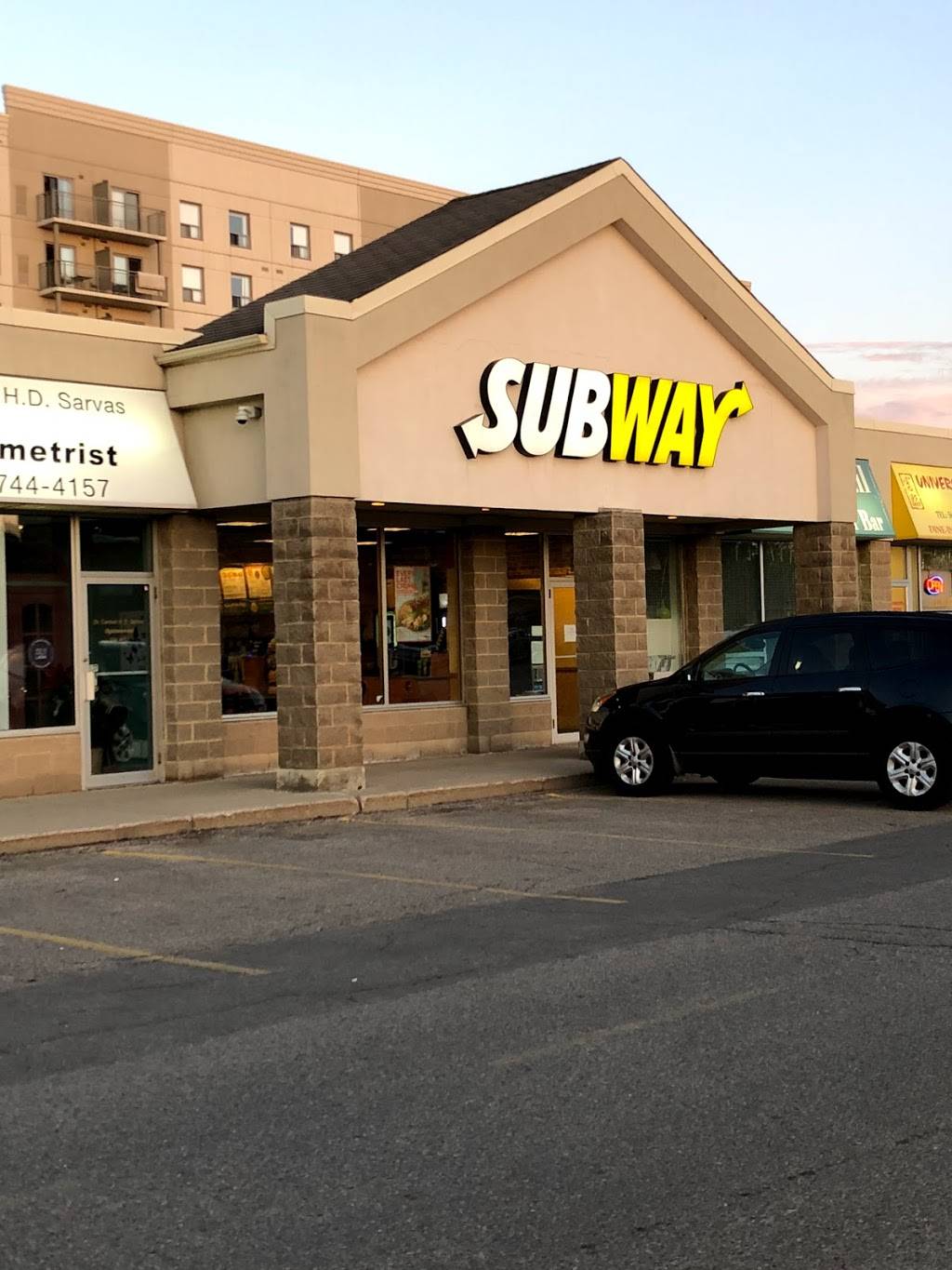 Subway | restaurant | 425 University Ave J, Waterloo, ON N2K 4C9, Canada | 5195702567 OR +1 519-570-2567