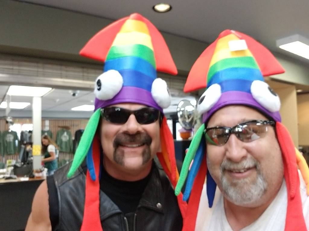 Shoots Bar & Grill | restaurant | 3375 Side St, Suamico, WI 54173, USA | 9204346480 OR +1 920-434-6480