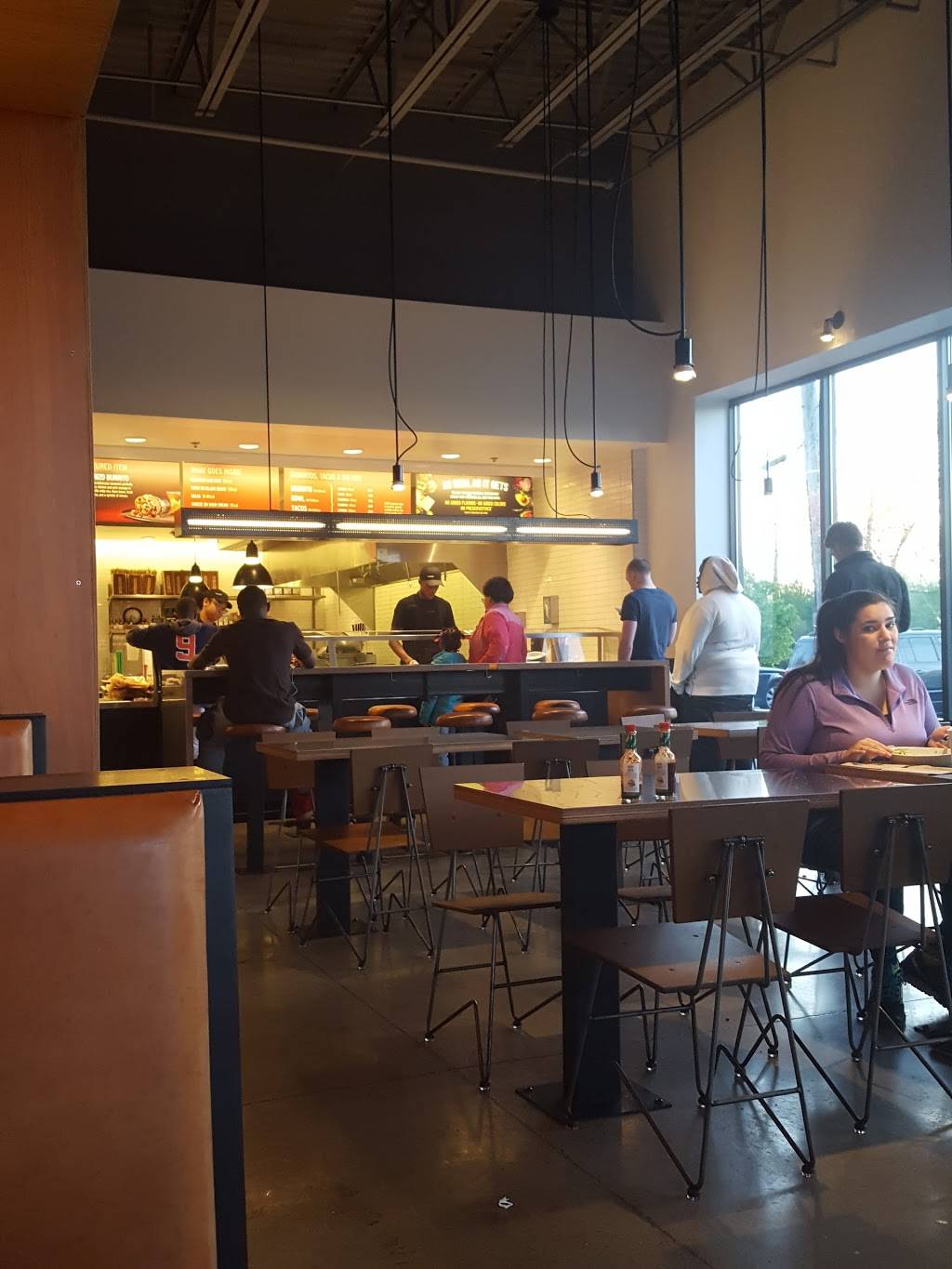 Chipotle Mexican Grill | restaurant | 2100 S Telegraph Rd, Bloomfield Hills, MI 48302, USA | 2484519129 OR +1 248-451-9129