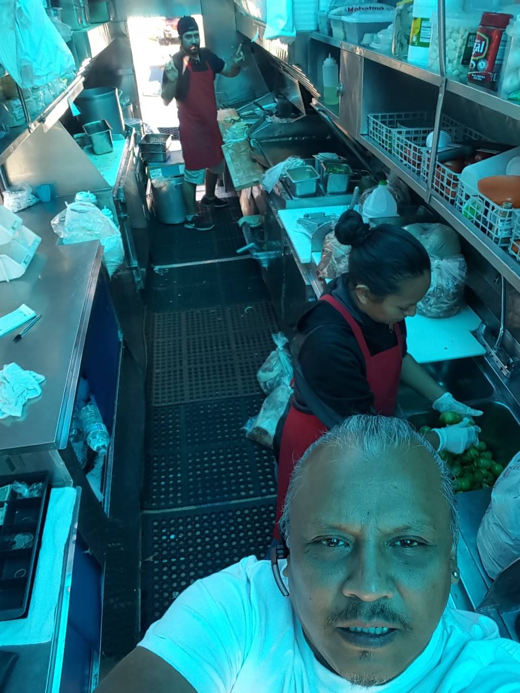 Alebrijes Grill | restaurant | 92701, 1608 S Sycamore St, Santa Ana, CA 92707, USA | 7142352683 OR +1 714-235-2683