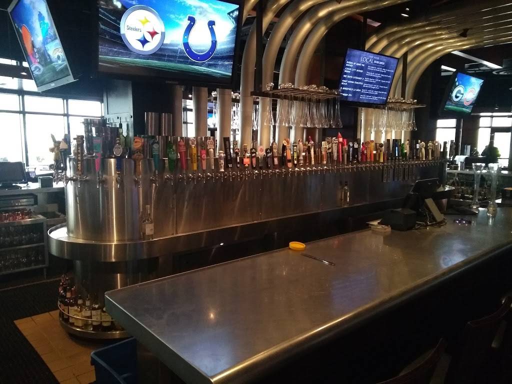 Yard House | restaurant | 601 Silks Run Suite 1490, Hallandale Beach, FL 33009, USA | 9544549950 OR +1 954-454-9950