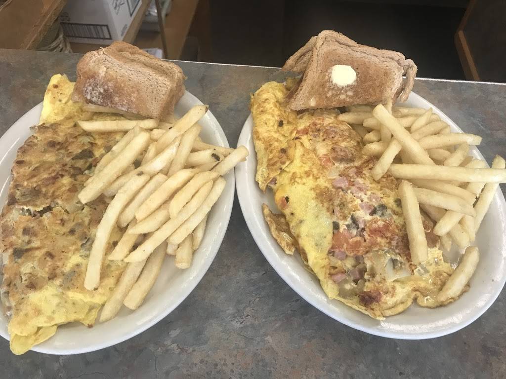 Franks Restaurant | cafe | 99 Farmington Ave, Bristol, CT 06010, USA | 8605840002 OR +1 860-584-0002