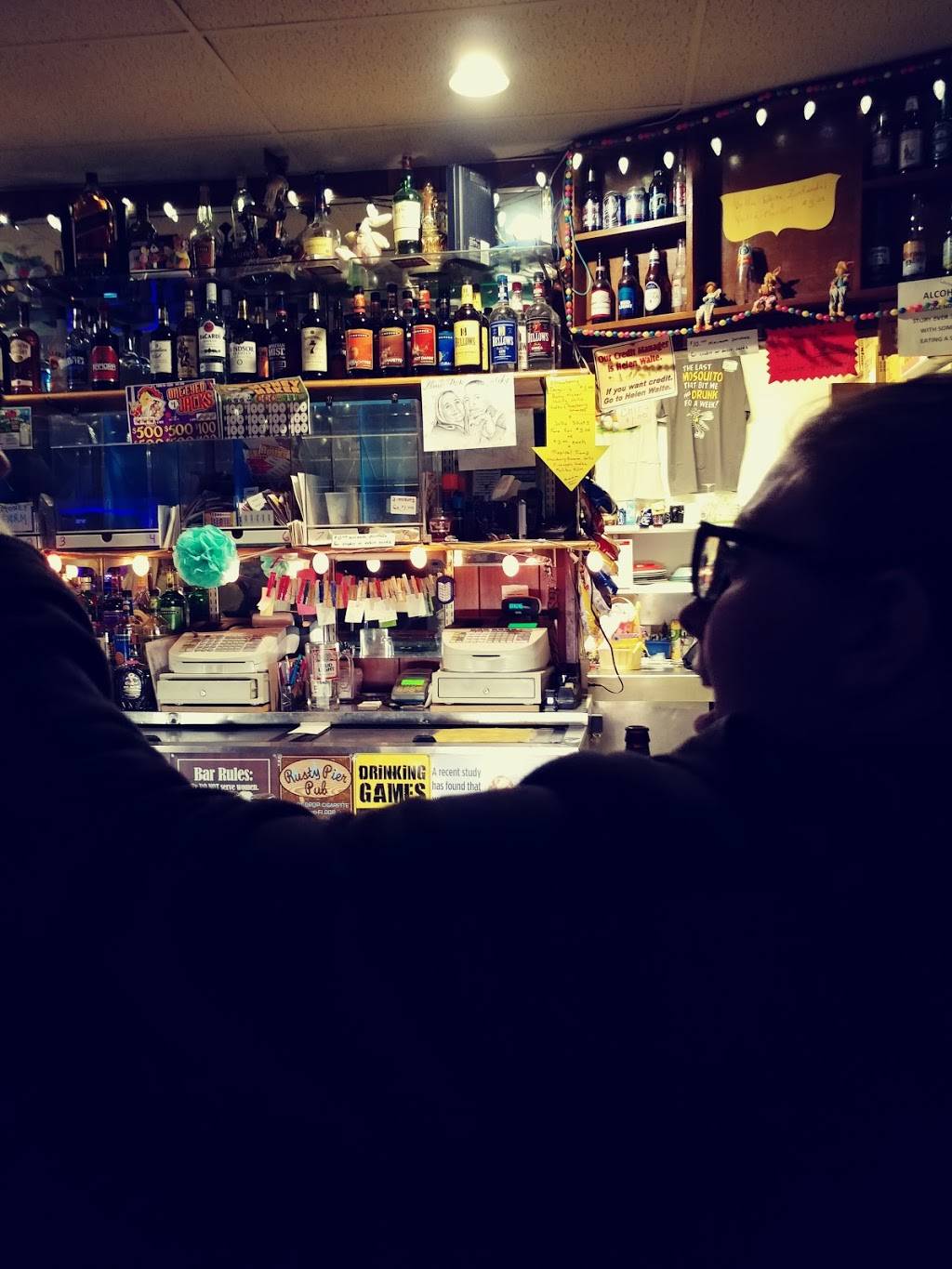 Wooden Nickel | restaurant | 2724 Madison Ave, Indianapolis, IN 46225, USA | 3177843817 OR +1 317-784-3817