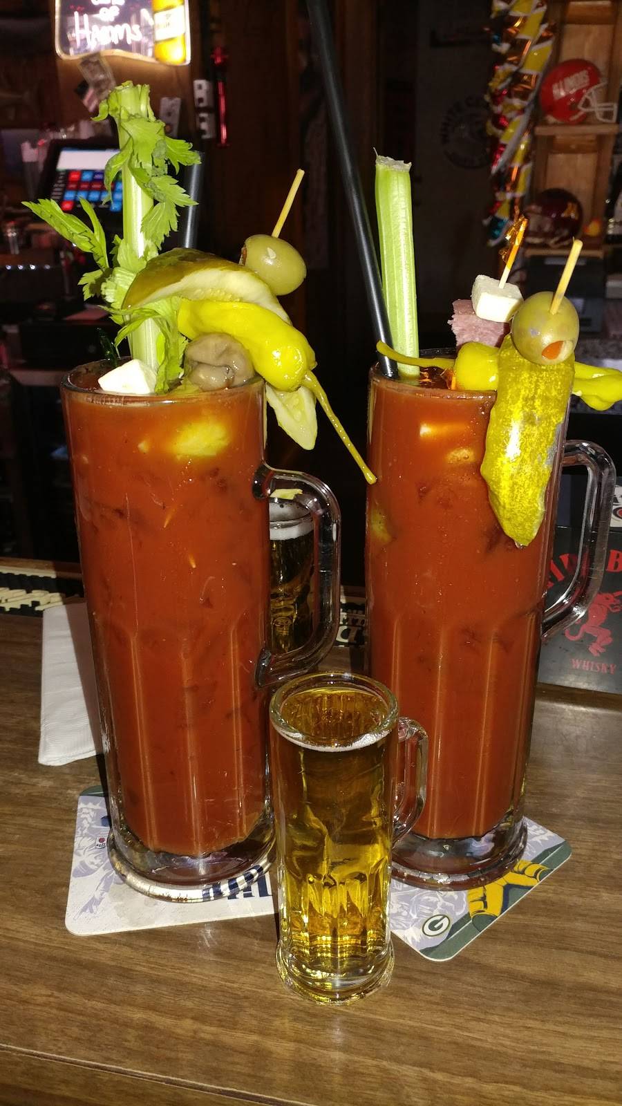 Sayner Pub | restaurant | 2962 WI-155, Sayner, WI 54560, USA | 7155423647 OR +1 715-542-3647