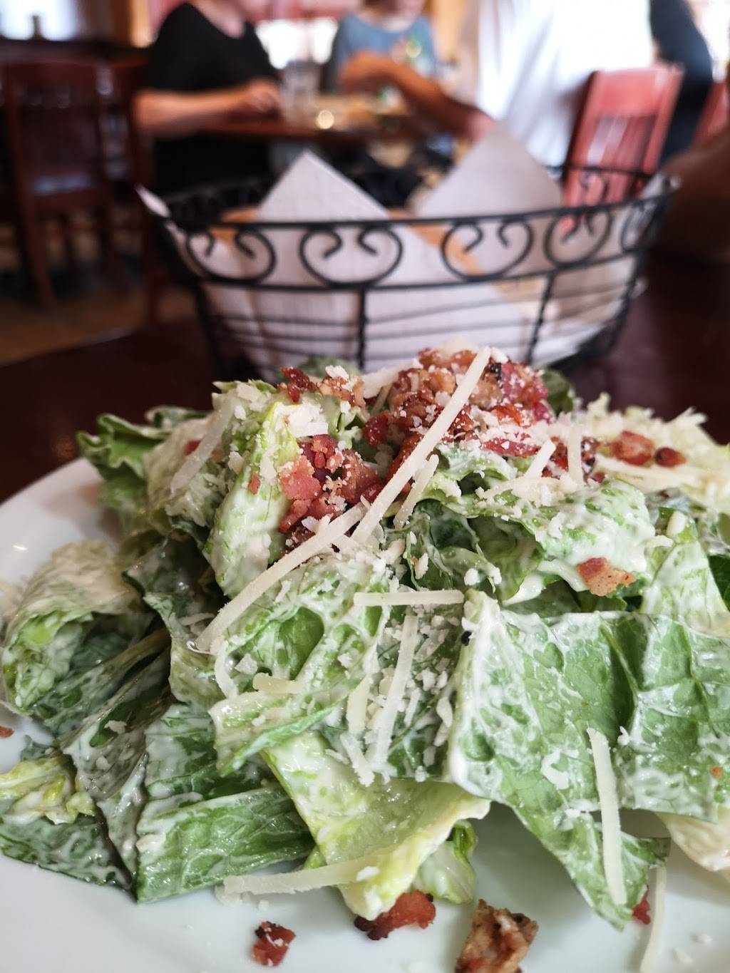 Ennios Pasta House | restaurant | 655 Fairway Rd S, Kitchener, ON N2C 1X4, Canada | 5195769552 OR +1 519-576-9552