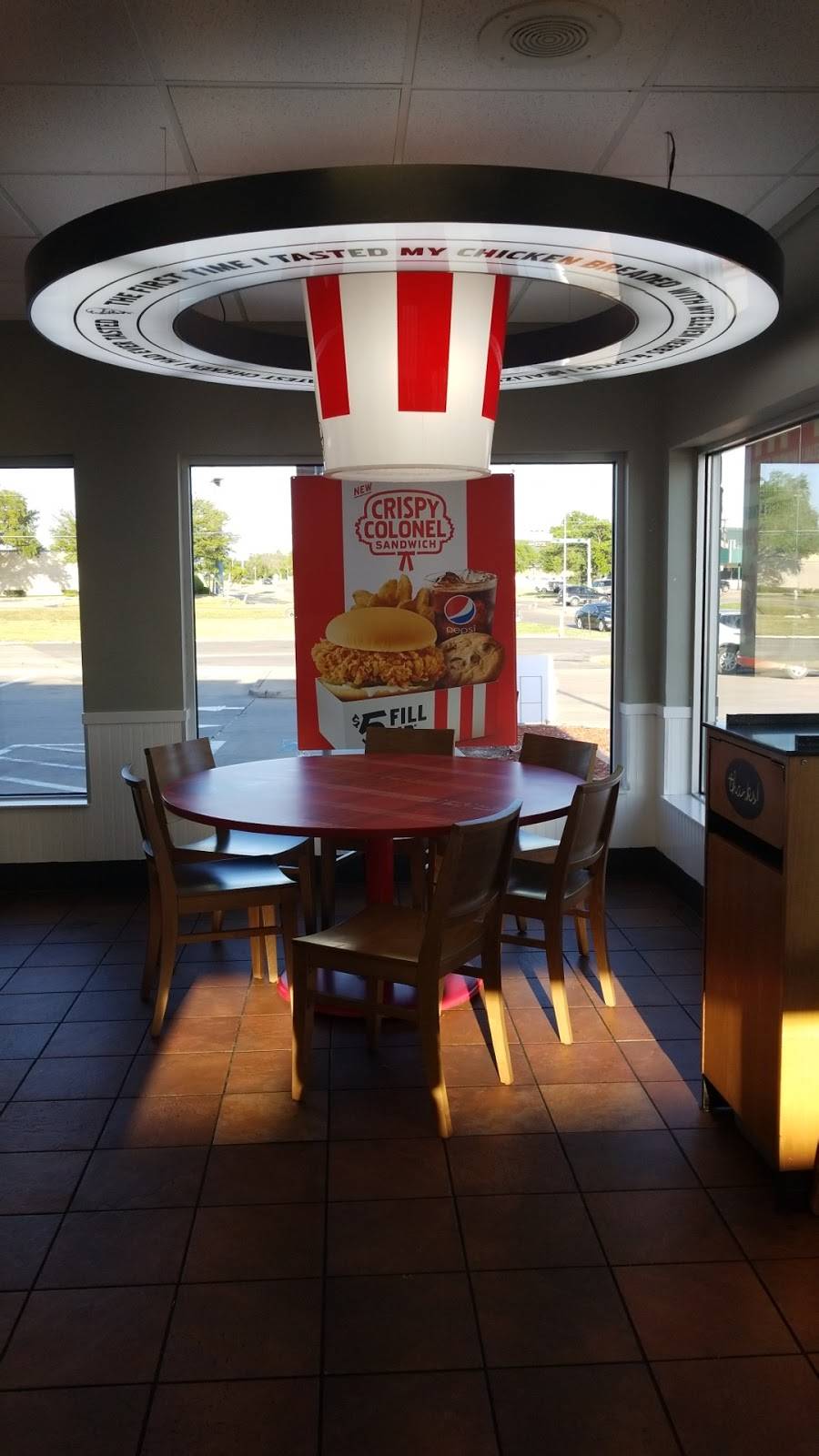 KFC | restaurant | 12325 Elam Rd, Balch Springs, TX 75180, USA | 9722865588 OR +1 972-286-5588