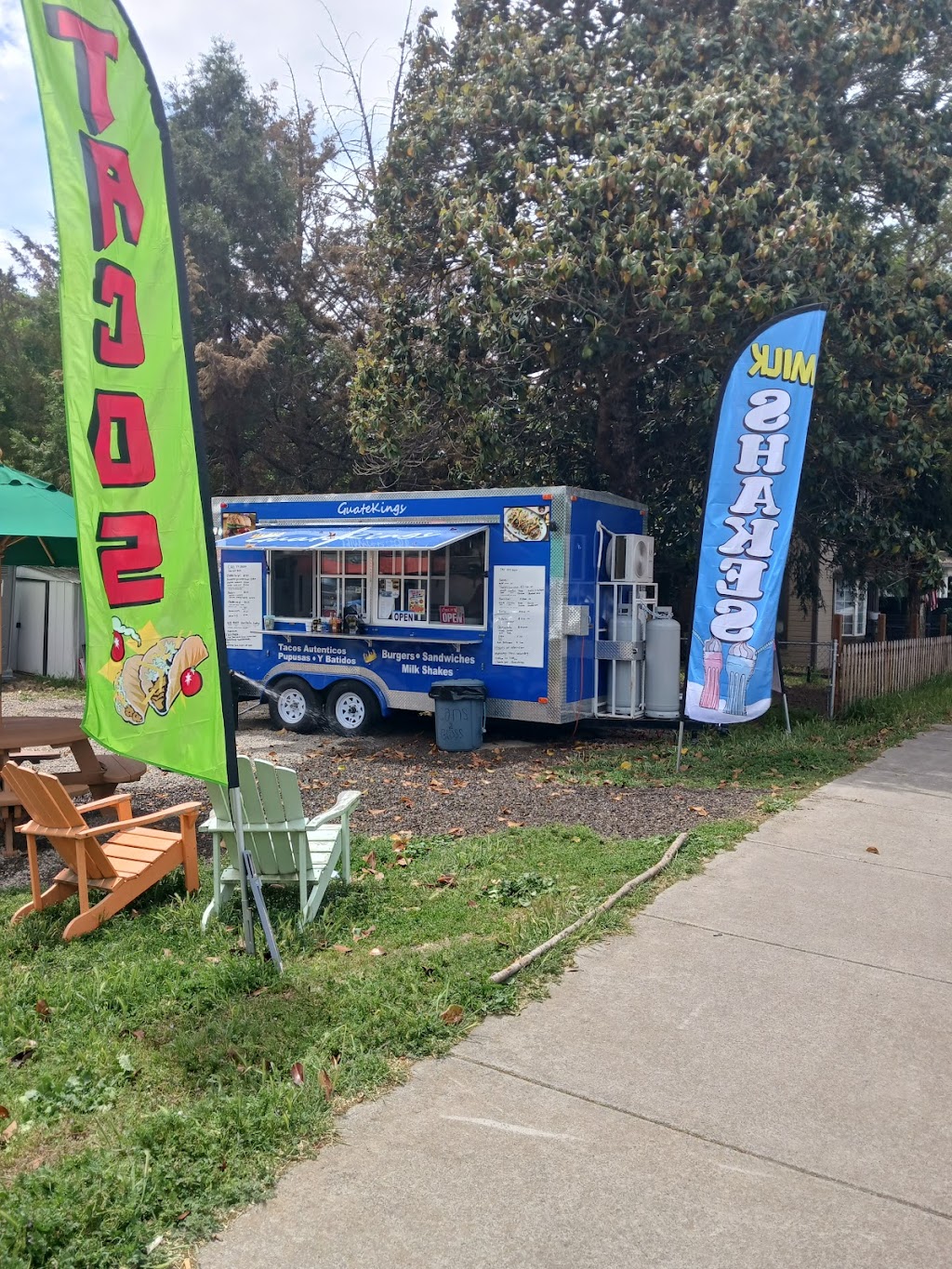 Guatekings tacos burgers and more | restaurant | 250 2nd Ave, Gold Hill, OR 97525, USA | 5418798452 OR +1 541-879-8452