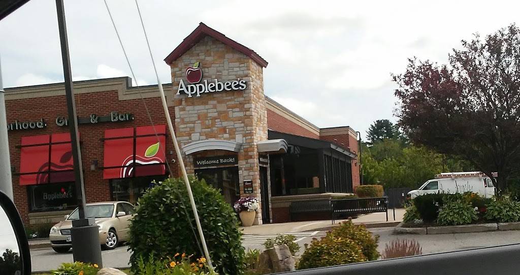 Applebees Grill + Bar | restaurant | 11 Gurnet Rd, Brunswick, ME 04011, USA | 2077219920 OR +1 207-721-9920