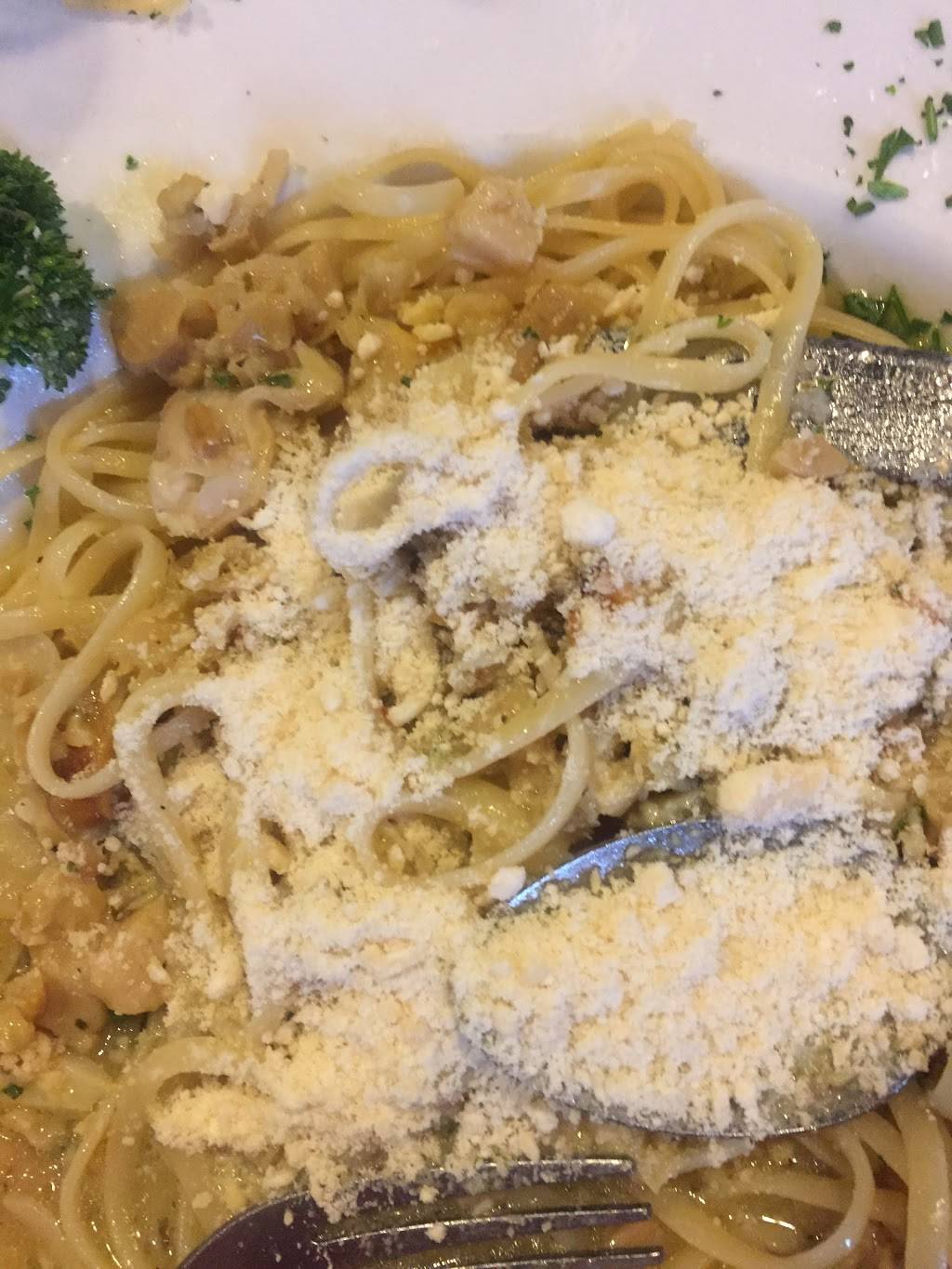 Dominics III | restaurant | 6566 Hypoluxo Rd, Lake Worth, FL 33467, USA | 5616411110 OR +1 561-641-1110