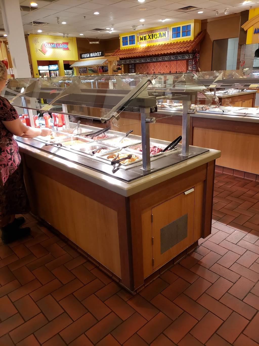 HomeTown Buffet | restaurant | 2900 Deerfield Dr, Janesville, WI 53546, USA | 6087523242 OR +1 608-752-3242