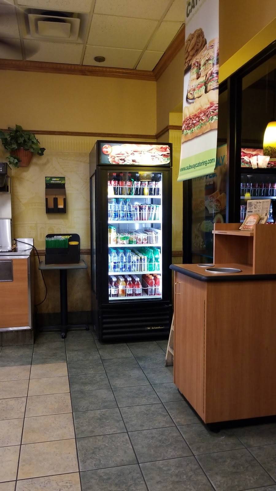 Subway | restaurant | Safeway Plaza, 5830 W Thunderbird Rd Suite B 2, Glendale, AZ 85306, USA | 6029424219 OR +1 602-942-4219