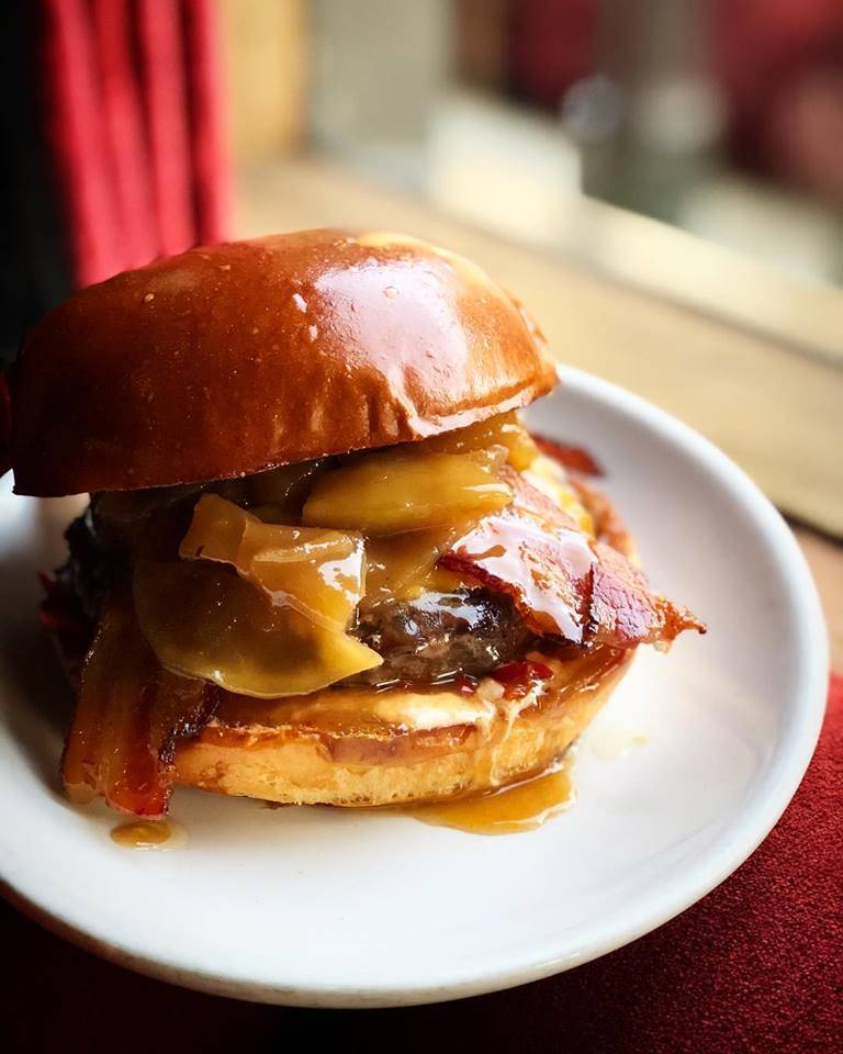 White Horse Lounge | night club | 41 S De Lacey Ave, Pasadena, CA 91105, USA | 6265839013 OR +1 626-583-9013