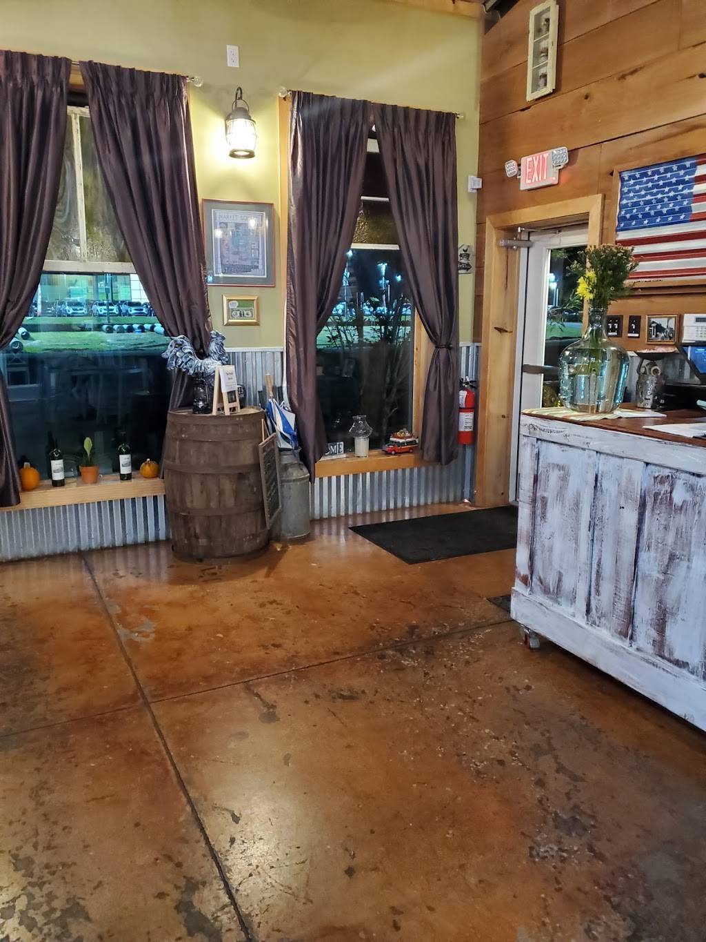 Wallaces at the Greenhouse | restaurant | 2420 S Suncoast Blvd, Homosassa, FL 34448, USA | 3525037276 OR +1 352-503-7276