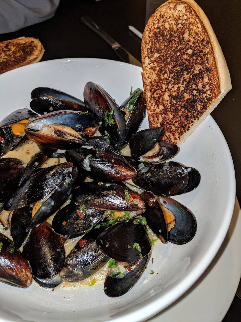 Nina’s Restaurant & Bar | restaurant | 312 E Main St, Clayton, NC 27520, USA | 9195856589 OR +1 919-585-6589