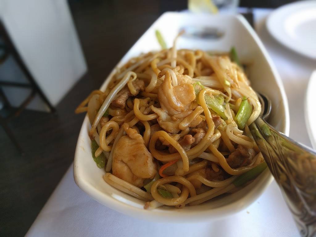 Andy & Yus | restaurant | 348 St Mary St, Pleasanton, CA 94566, USA | 9257508888 OR +1 925-750-8888