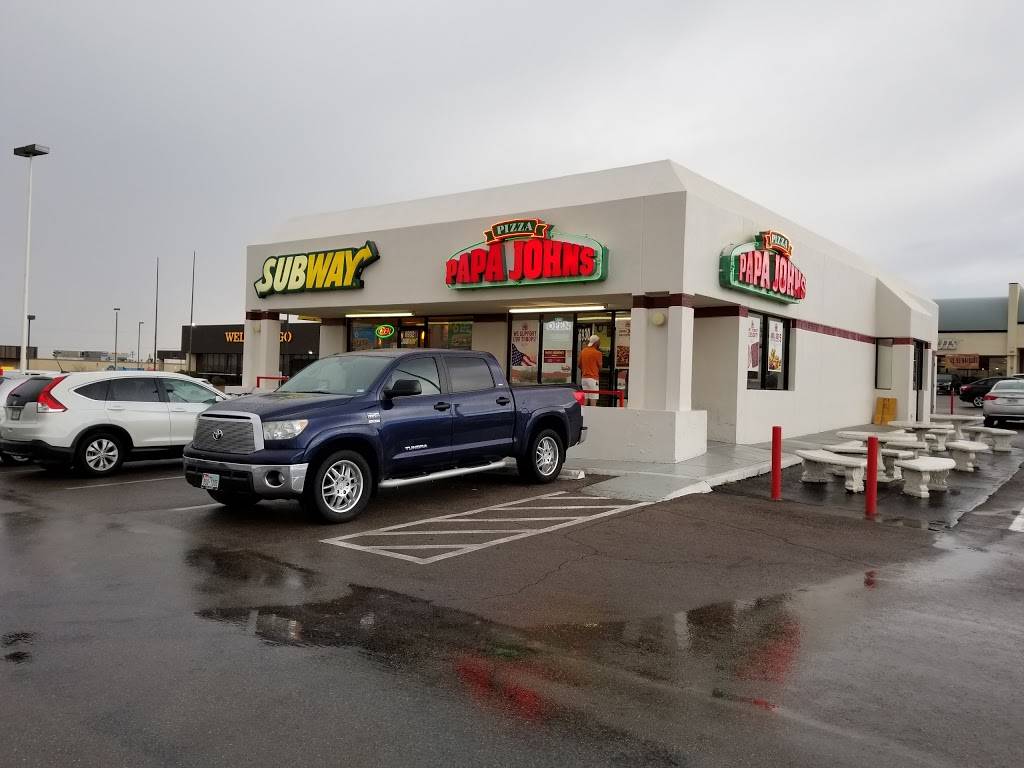 Papa Johns Pizza | restaurant | 6930 N Mesa St, El Paso, TX 79912, USA | 9158334100 OR +1 915-833-4100