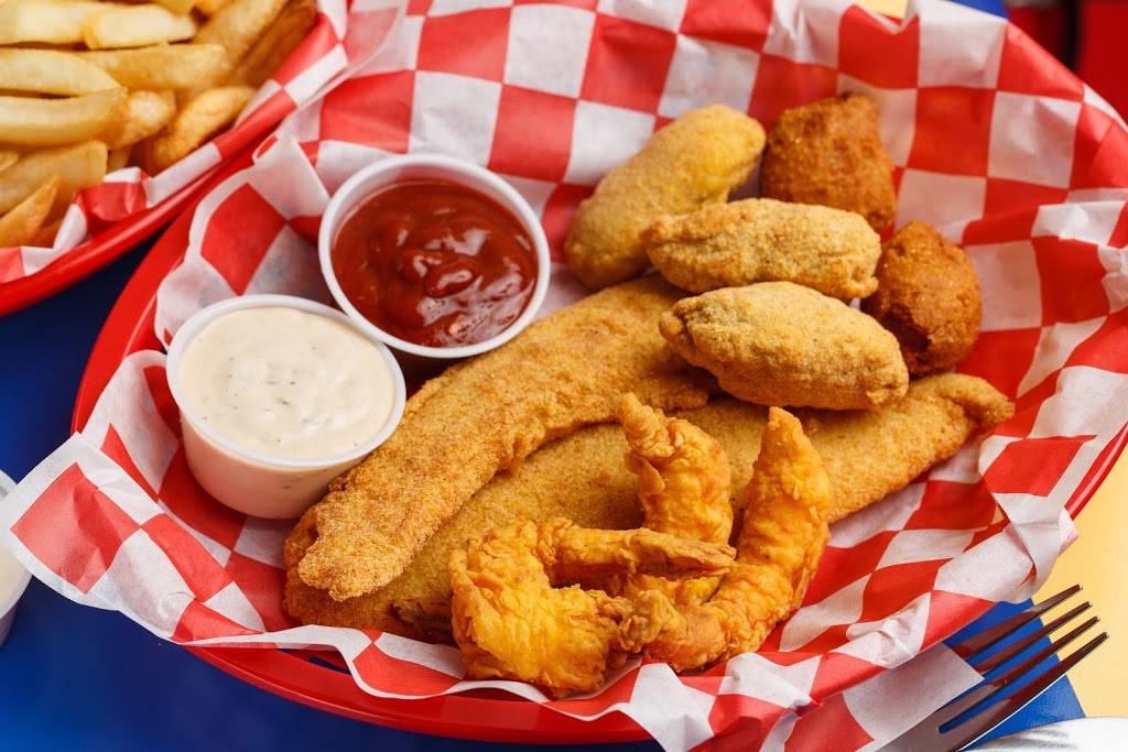 Kajun Seafood & Wings | restaurant | 4148 Marietta St Suite 200, Powder Springs, GA 30127, USA | 6786538636 OR +1 678-653-8636