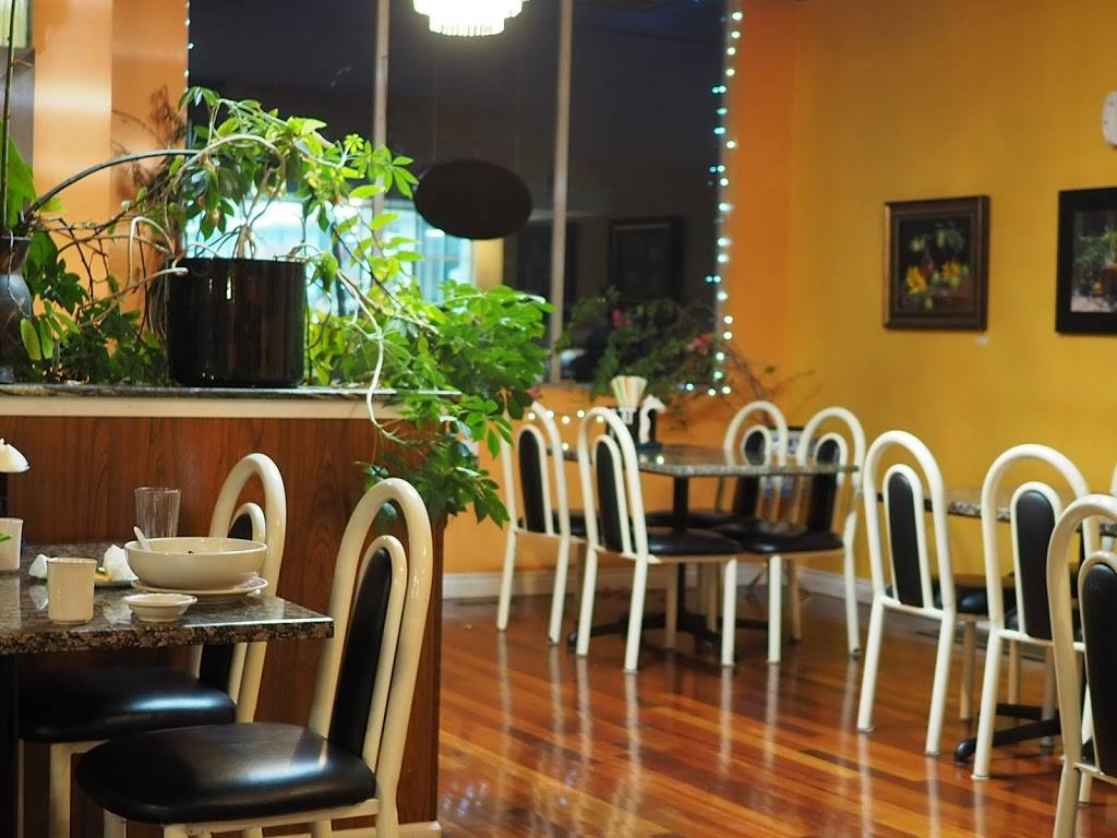 Hanoi Kitchen | restaurant | 7925 NE Glisan St, Portland, OR 97213, USA | 5032521300 OR +1 503-252-1300