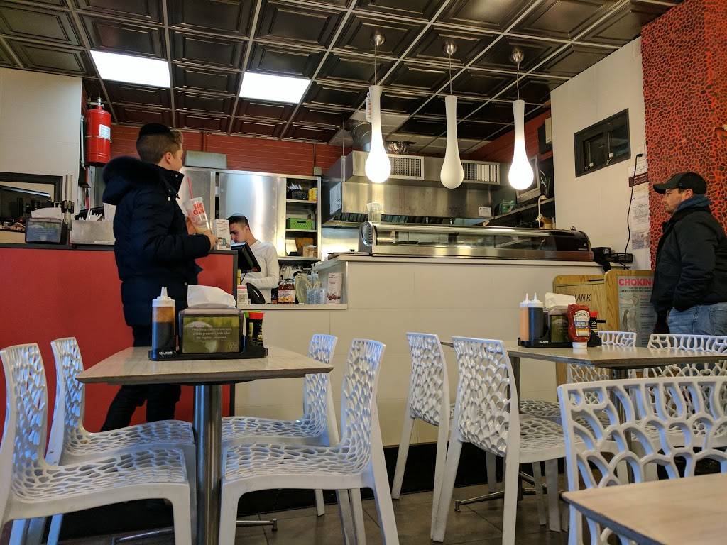 That Sushi Spot | restaurant | 2462 Nostrand Ave, Brooklyn, NY 11210, USA | 3475875100 OR +1 347-587-5100