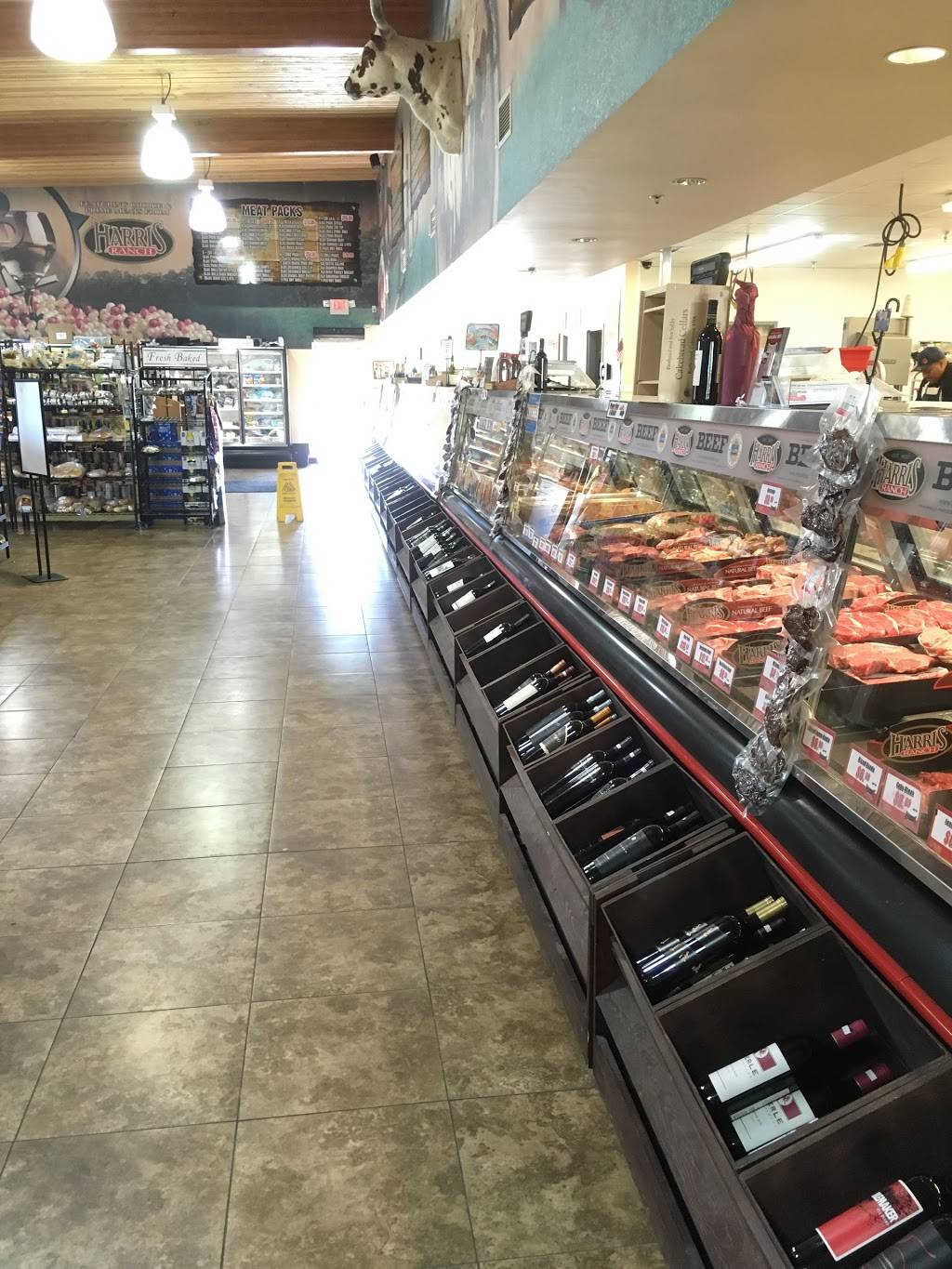 B L Quality Meats | restaurant | 720 S Demaree St, Visalia, CA 93277, USA | 5597490883 OR +1 559-749-0883