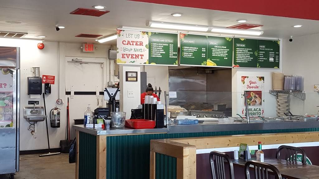 Chilaca Mexican Grill | restaurant | 708 Holiday Dr, Galveston, TX 77550, USA | 4099744582 OR +1 409-974-4582