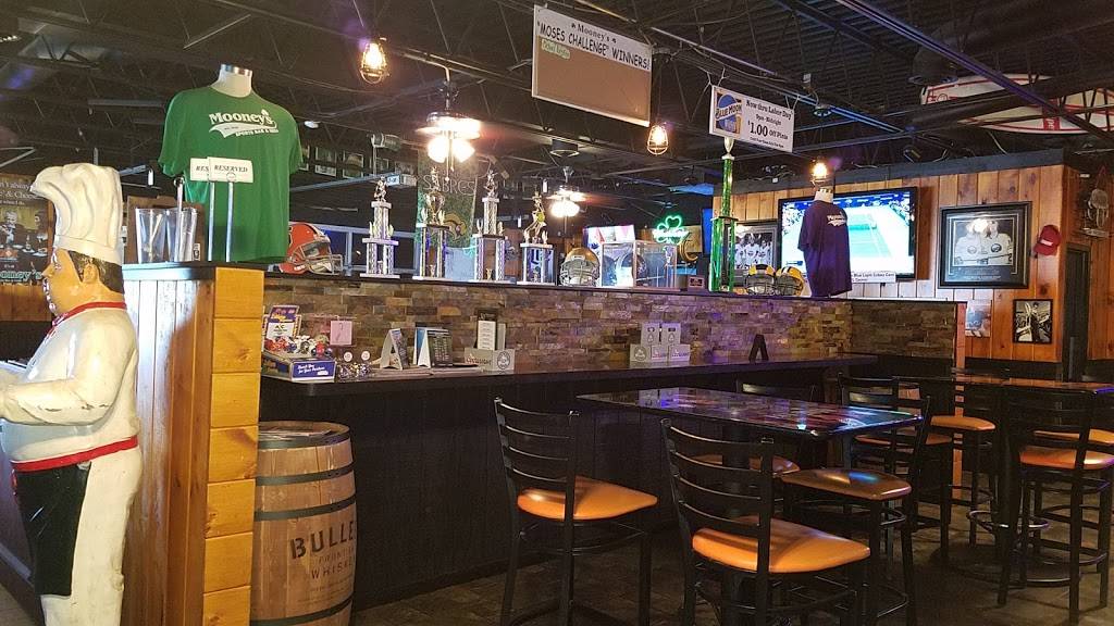 Mooneys Sports Bar & Grill | restaurant | 1531 Military Rd, Kenmore, NY 14217, USA | 7168771800 OR +1 716-877-1800