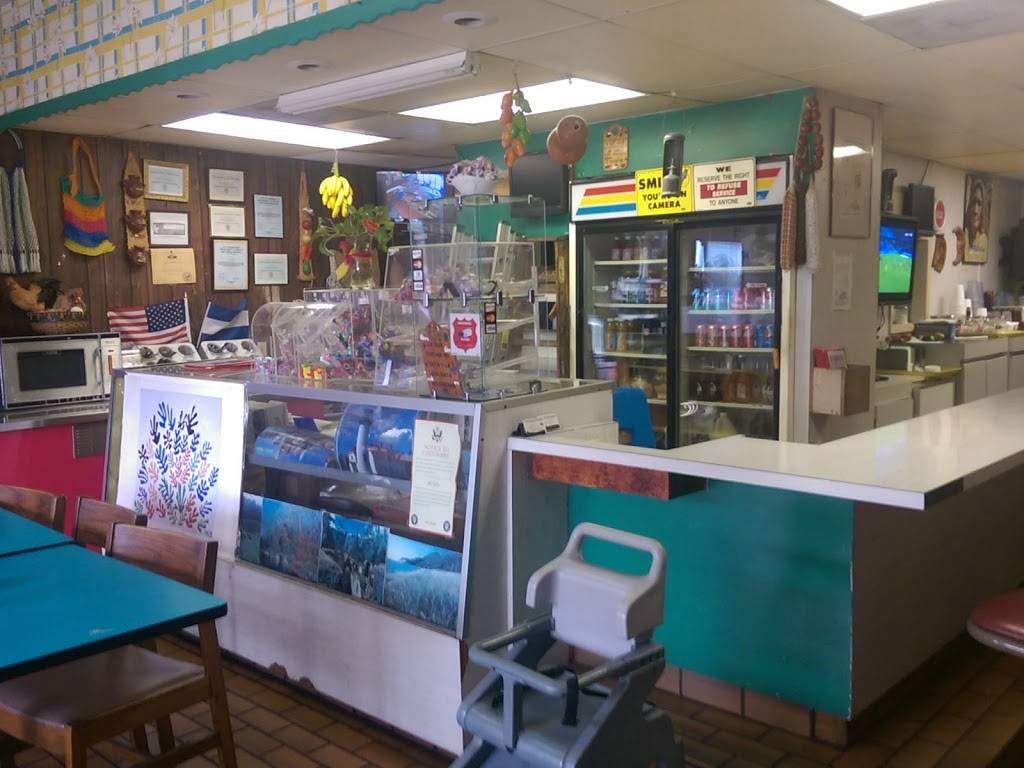 El Cuscatleco Cafeteria | restaurant | 12826 Bellaire Boulevard 281-568-5509, Houston, TX 77072, USA | 2815685509 OR +1 281-568-5509