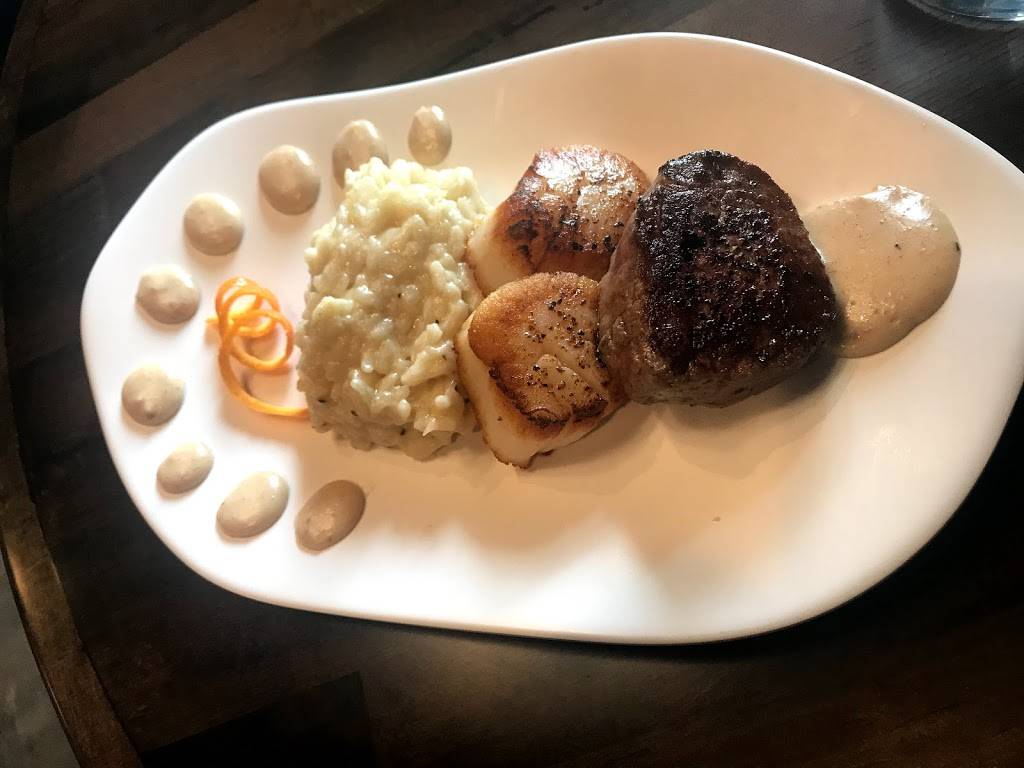 Corner Bistro | restaurant | 102 N Bridge St, Bellaire, MI 49615, USA | 2314097088 OR +1 231-409-7088