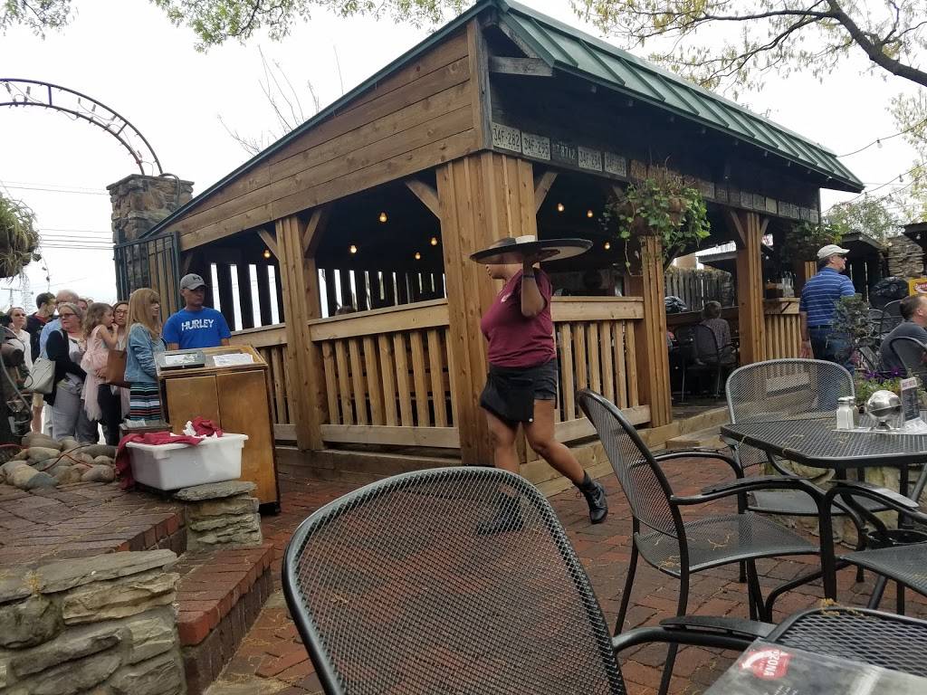 Ozona Grill and Bar | restaurant | 4615 Greenville Ave, Dallas, TX 75206, USA | 2142659105 OR +1 214-265-9105