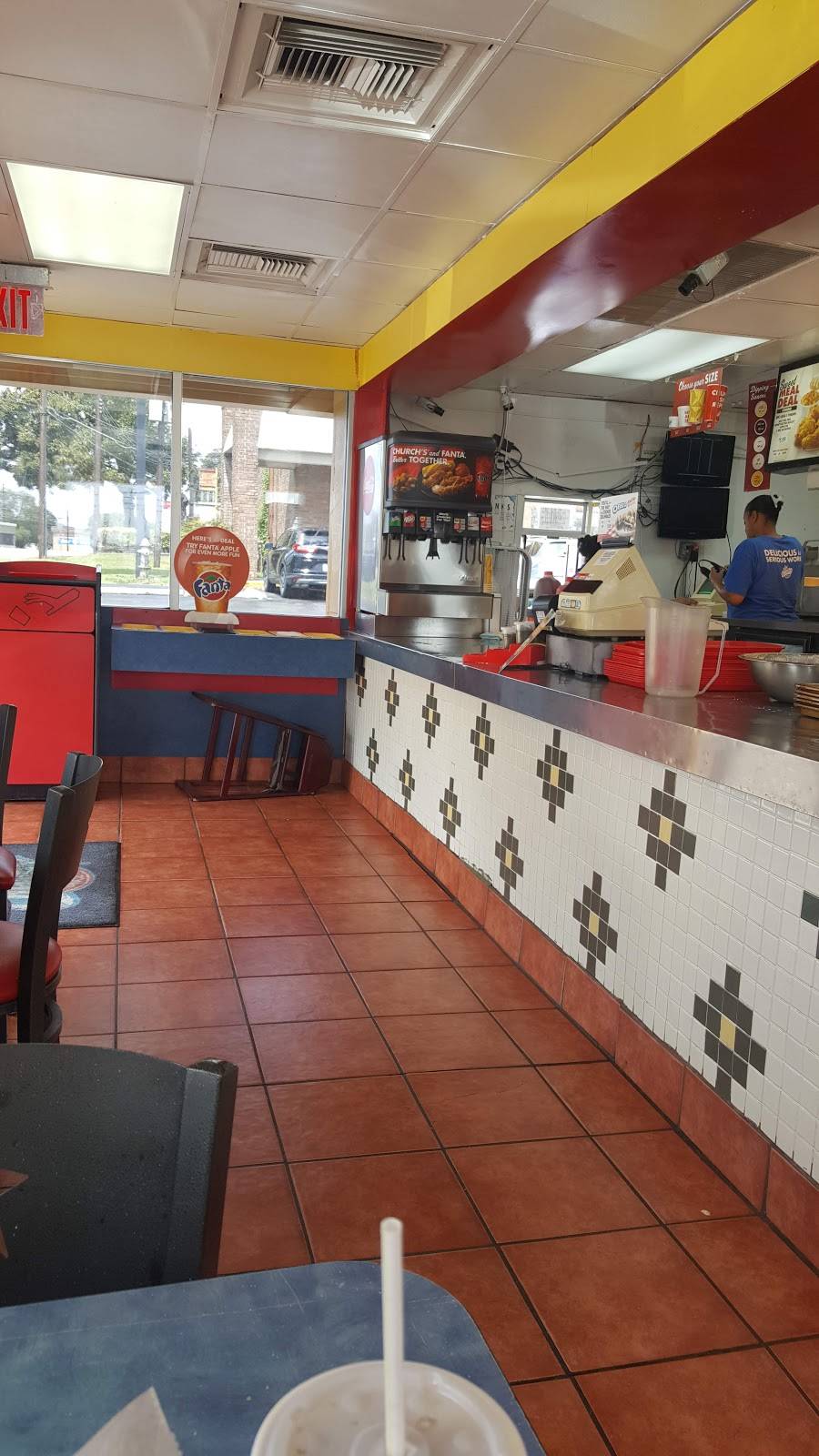 Churchs Chicken | restaurant | 7003 Bandera Rd, Leon Valley, TX 78238, USA | 2106817114 OR +1 210-681-7114