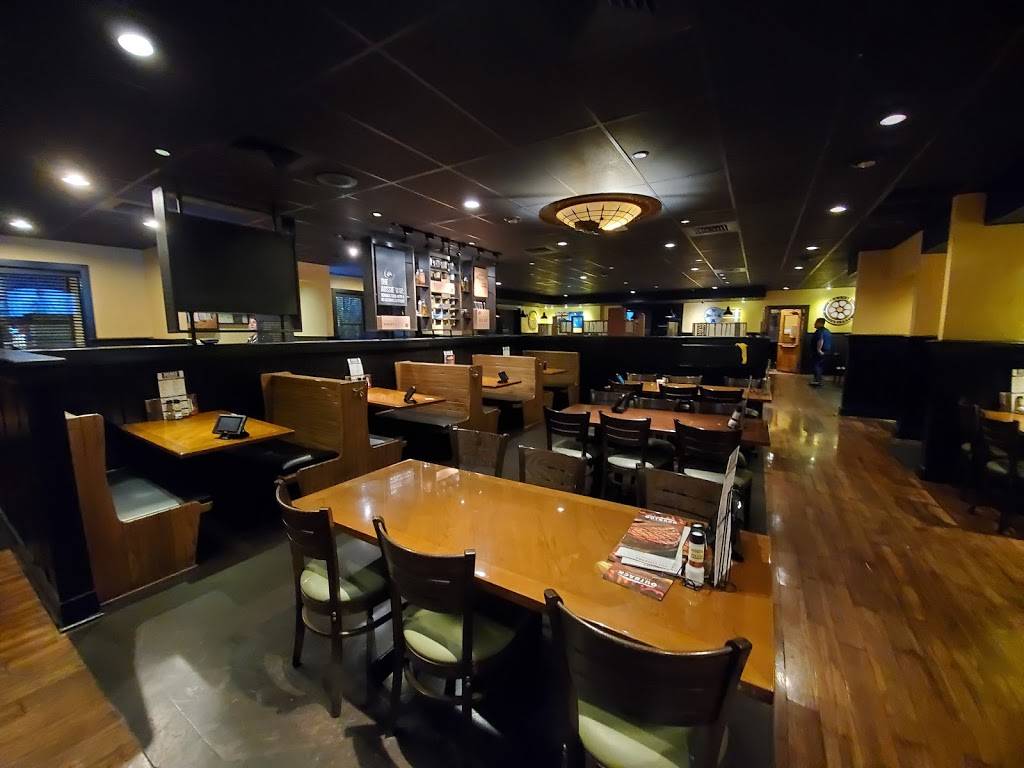 Outback Steakhouse | restaurant | 15100 SE 38th St, Bellevue, WA 98006, USA | 4257464647 OR +1 425-746-4647