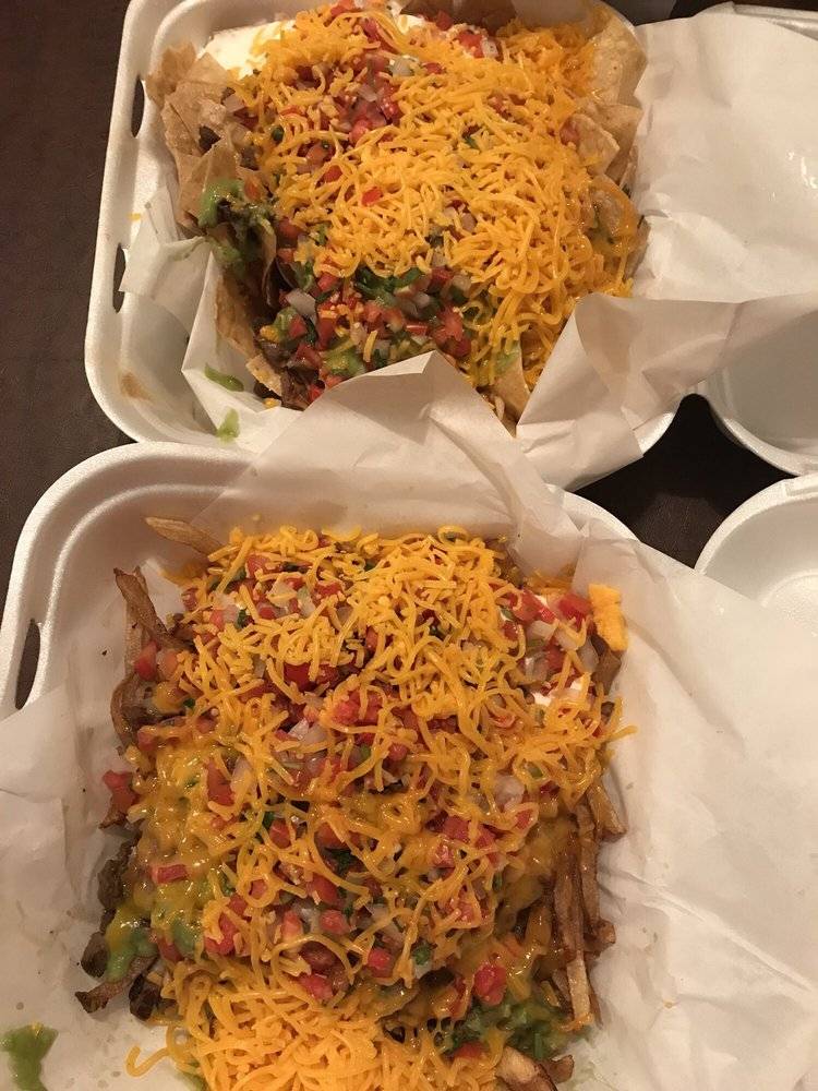 Victorias 24hr Mexican Drive Thru | restaurant | Merced, CA 95340, USA | 2092055153 OR +1 209-205-5153