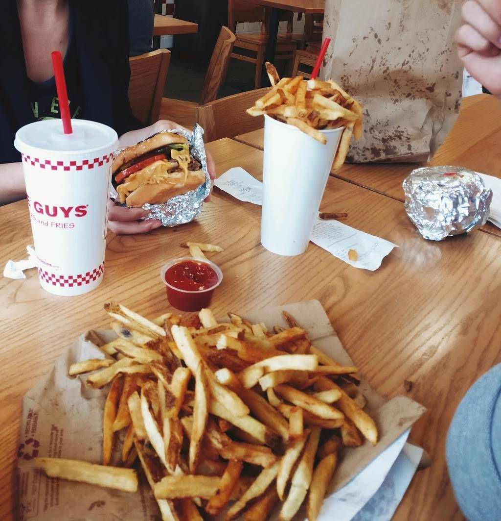 Five Guys | meal takeaway | 1203 S Croatan Hwy, Kill Devil Hills, NC 27948, USA | 2522550006 OR +1 252-255-0006
