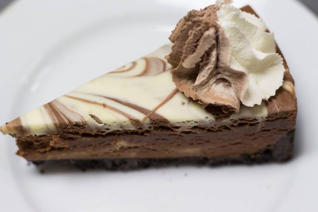 The Pizza Store & More | restaurant | 2091 E Orangethorpe Ave, Placentia, CA 92870, USA | 7145284700 OR +1 714-528-4700