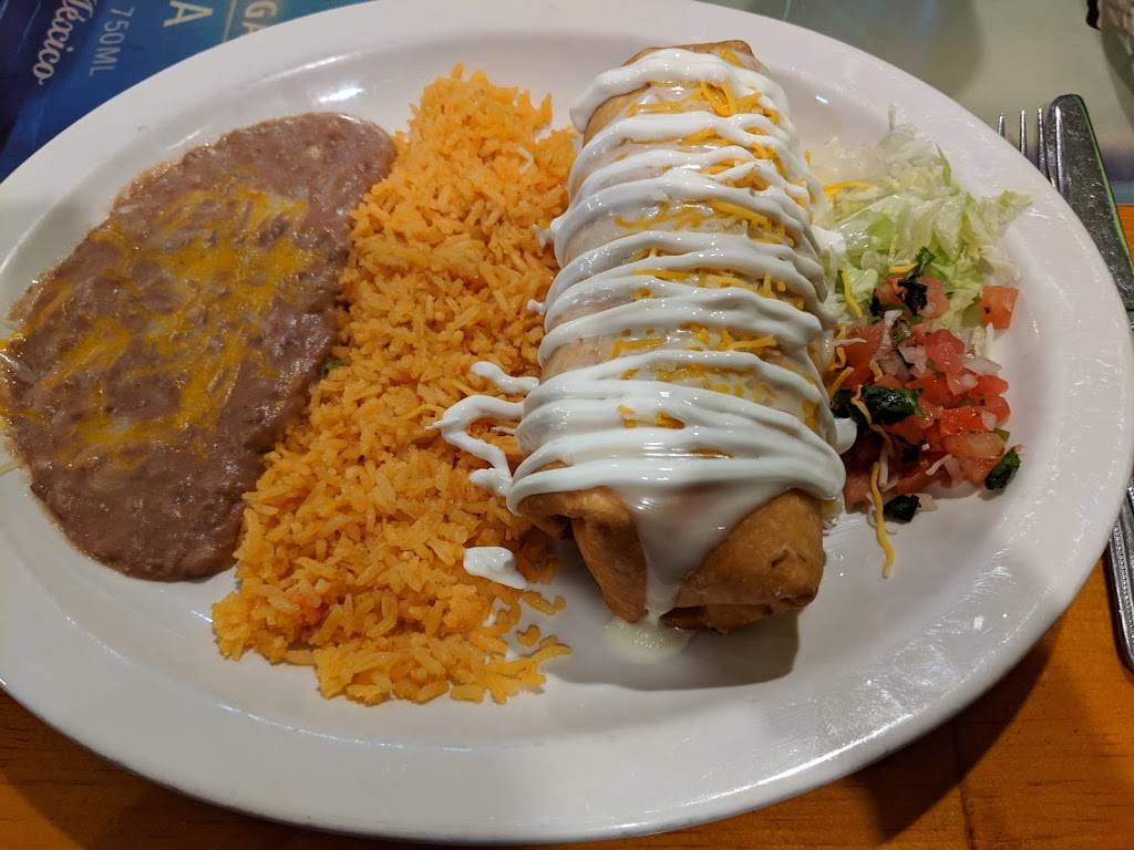 Los Amigos Family Restaurant And Cantina | restaurant | 1415, 103 E Main St, Omro, WI 54963, USA | 9206856778 OR +1 920-685-6778