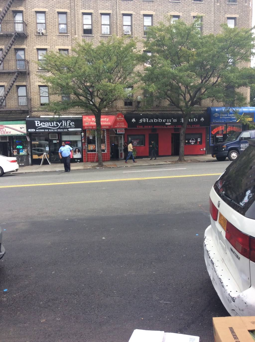 Kennedy Fried Chicken | restaurant | 25 Bedford Park Blvd, Bronx, NY 10468, USA | 7186846364 OR +1 718-684-6364