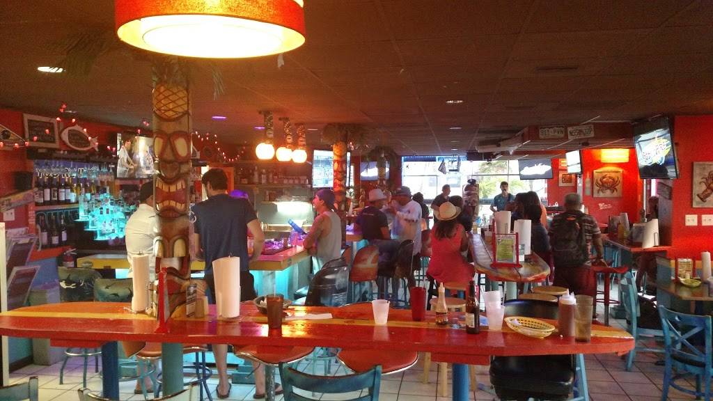 Beach Fire Beach Bar & Grille | restaurant | 608 Mandalay Ave, Clearwater Beach, FL 33767, USA | 7274085200 OR +1 727-408-5200