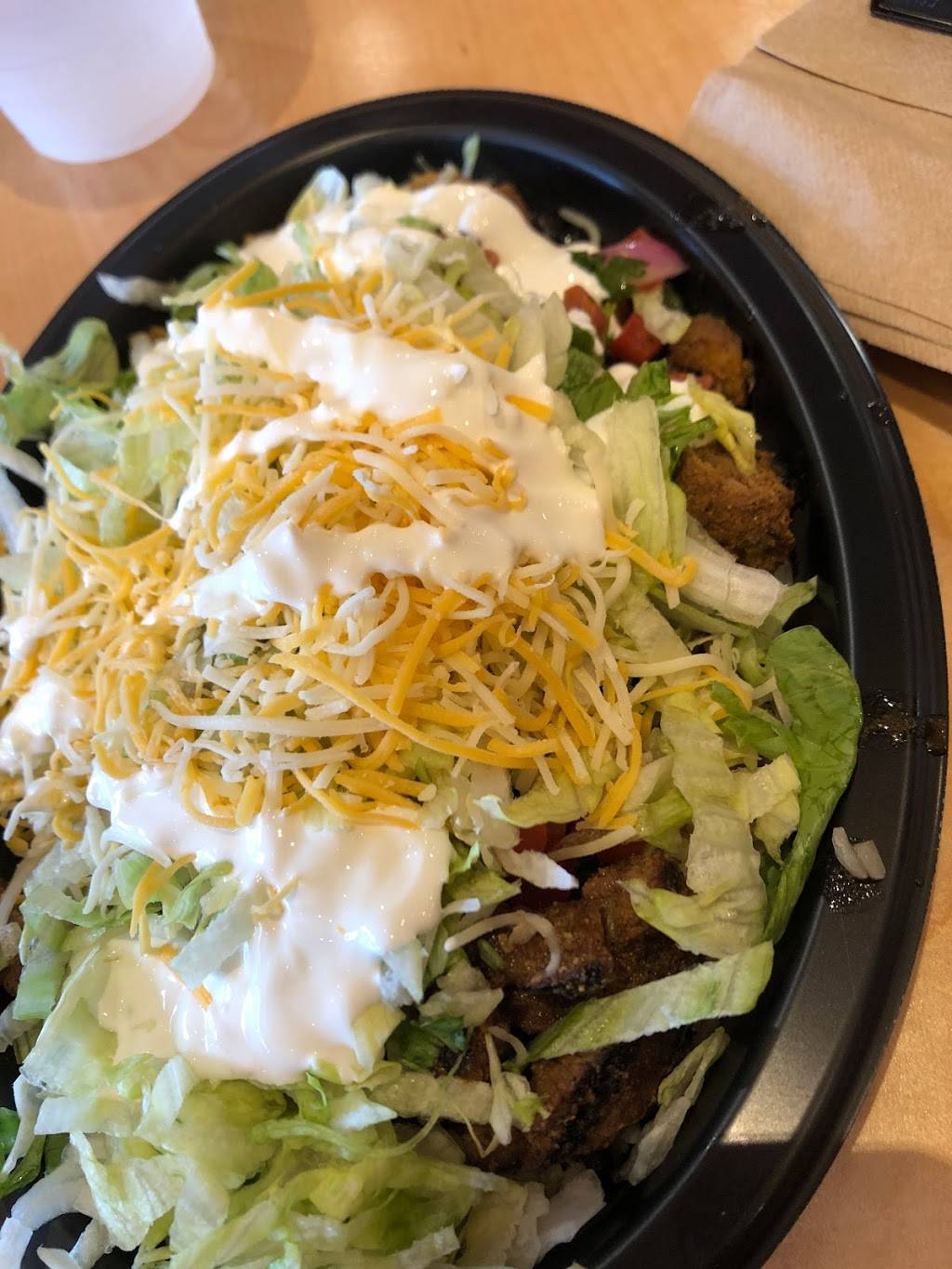 Salsaritas Fresh Mexican Grill | restaurant | 2115 Gunbarrel Rd, Chattanooga, TN 37421, USA | 4238947144 OR +1 423-894-7144