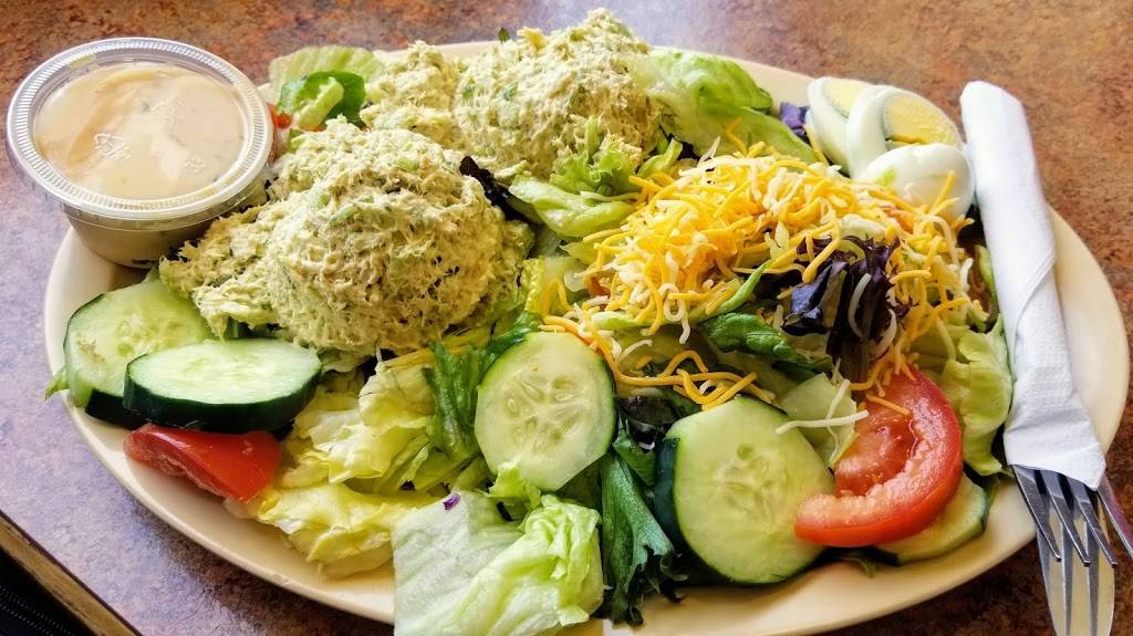 Super Toms Burgers | restaurant | 444 E Foothill Blvd, Azusa, CA 91702, USA | 6269690707 OR +1 626-969-0707