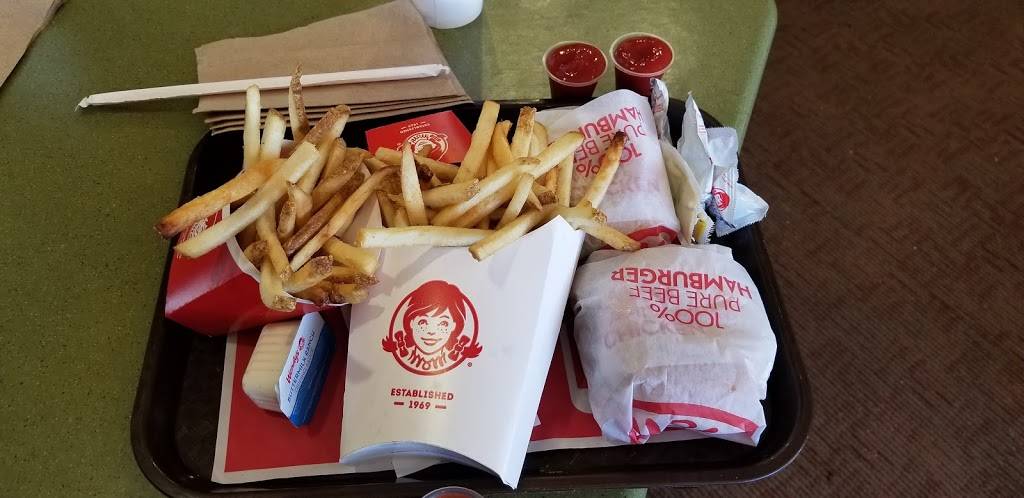 Wendys | restaurant | 3710 Battleground Plaza, Greensboro, NC 27410, USA | 3365453235 OR +1 336-545-3235