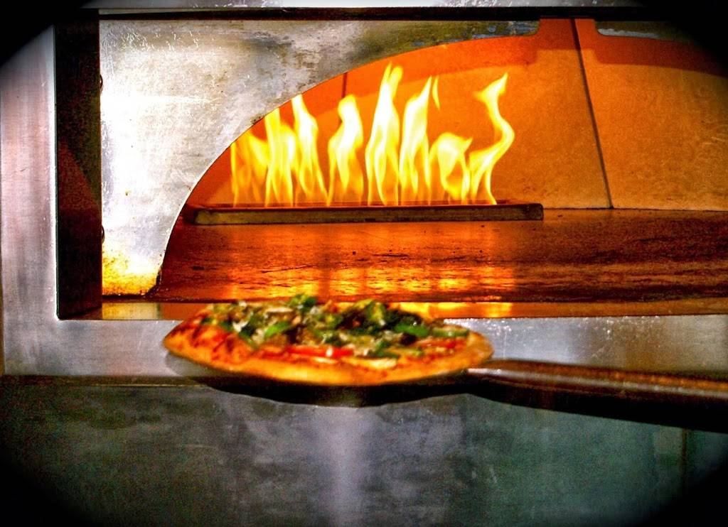 Colore Italian Restaurant & Pizzeria | restaurant | 2700 S Broadway, Englewood, CO 80113, USA | 3037614332 OR +1 303-761-4332