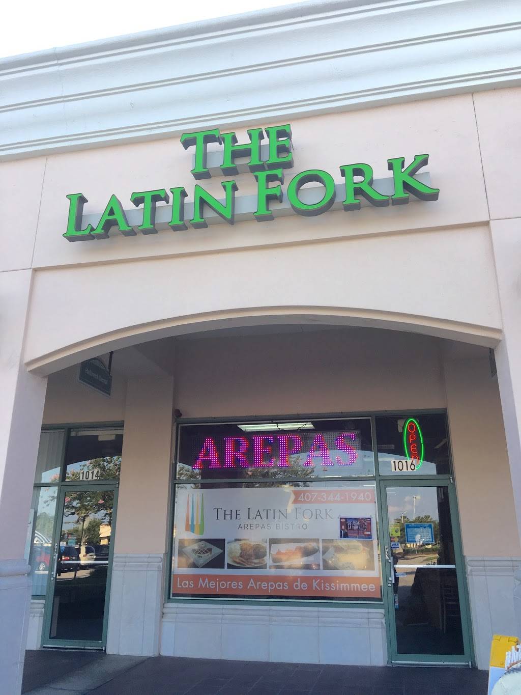 Latin Fork Arepas Bistro | restaurant | 1016 Buenaventura Blvd, Kissimmee, FL 34743, USA | 4073441940 OR +1 407-344-1940