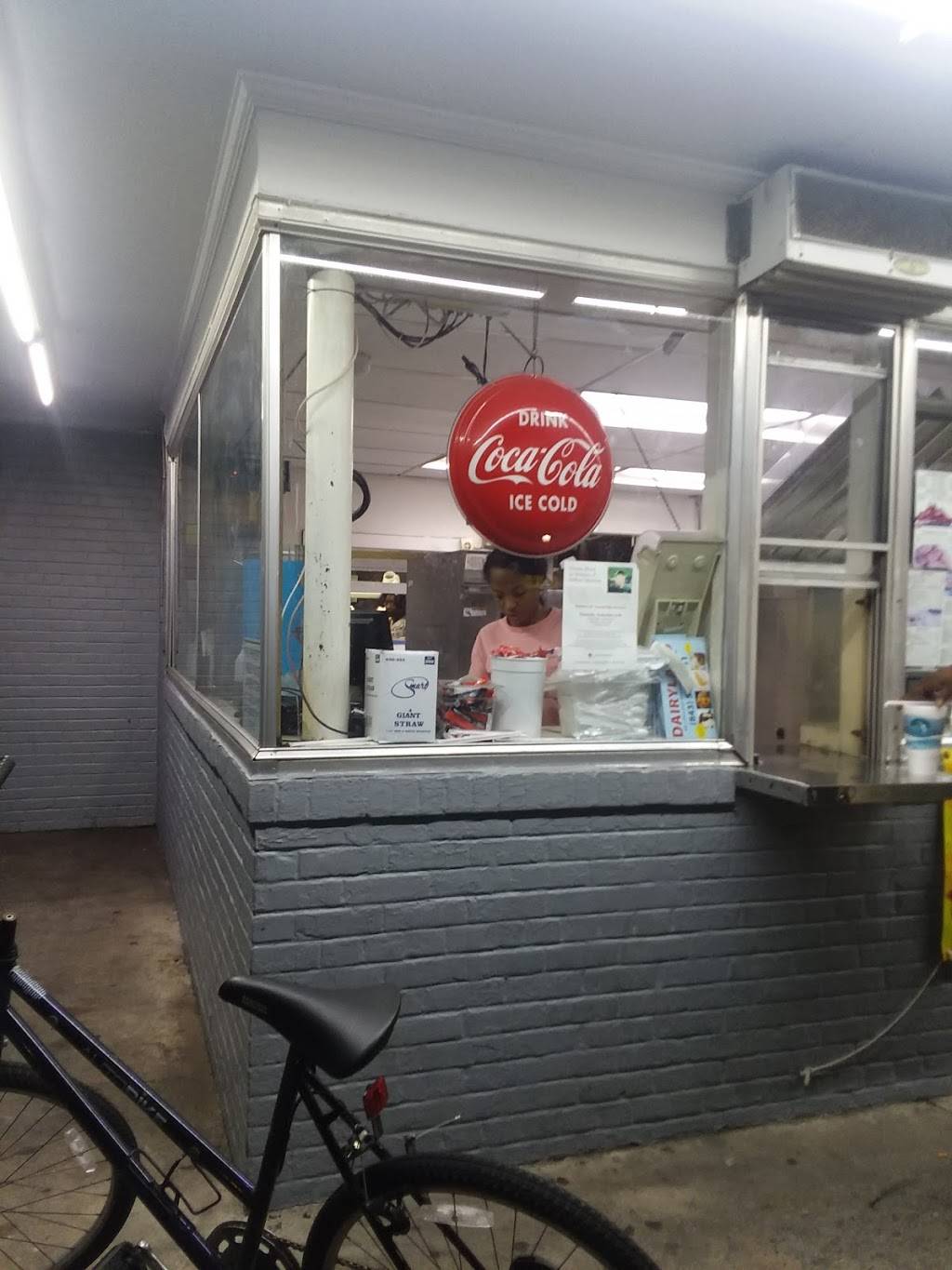 Dairy-Land | restaurant | 438 S Jefferies Blvd, Walterboro, SC 29488, USA | 8435497431 OR +1 843-549-7431