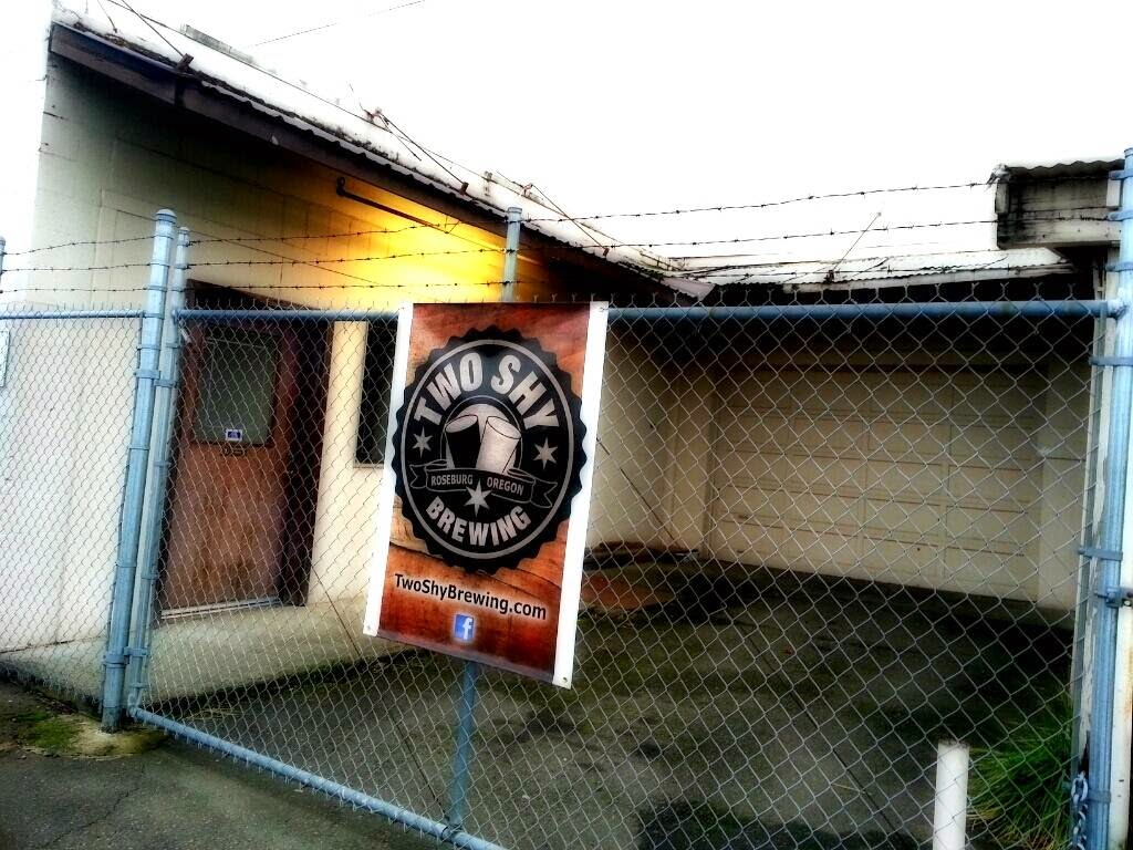 Two-Shy Brewing | restaurant | 1308 NW Park St #100, Roseburg, OR 97470, USA | 5412362055 OR +1 541-236-2055