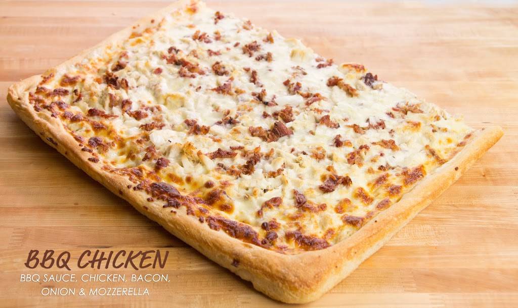 Westgate Pizza Company - Austintown | restaurant | 4401 Mahoning Ave, Youngstown, OH 44515, USA | 3307993900 OR +1 330-799-3900