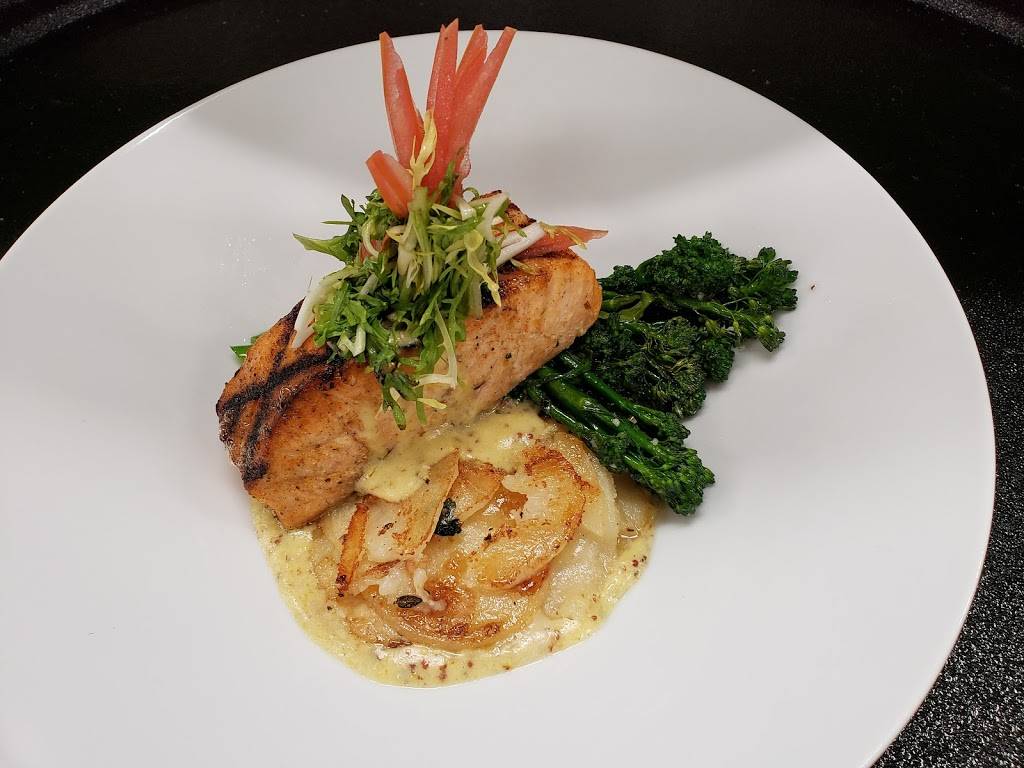 Iron & Oak | restaurant | 1001 Broadway, Oakland, CA 94607, USA | 5104514000 OR +1 510-451-4000